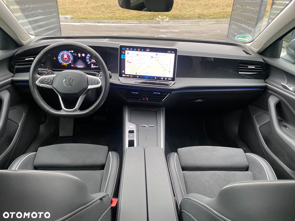 Volkswagen Passat 2.0 TDI EVO Elegance DSG - 12