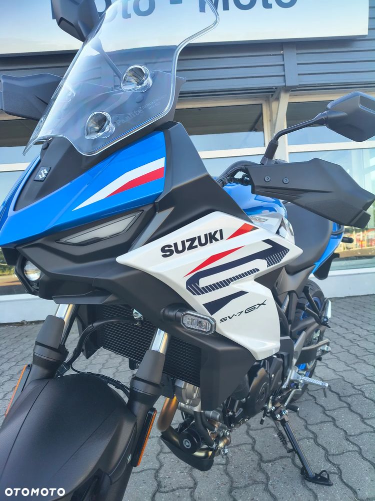 Suzuki SV - 7