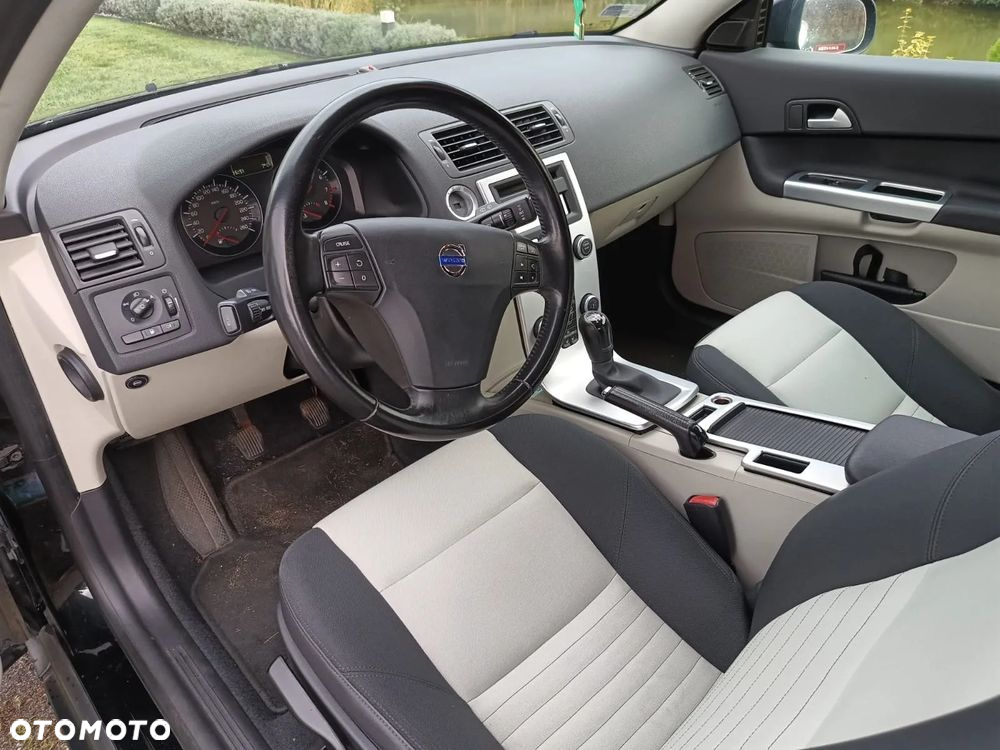 Volvo C30 2.0 - 8
