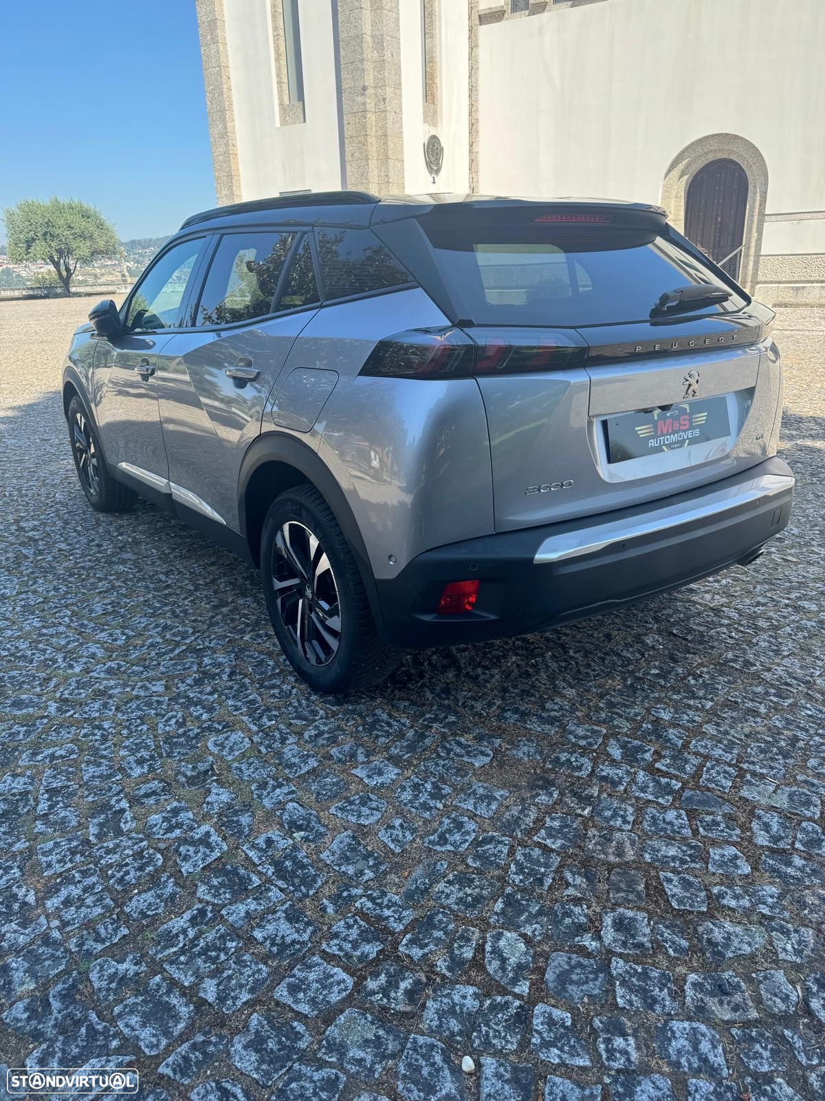 Peugeot 2008 1.5 BlueHDi GT Pack EAT8 - 9