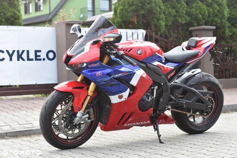 Honda CBR - 24