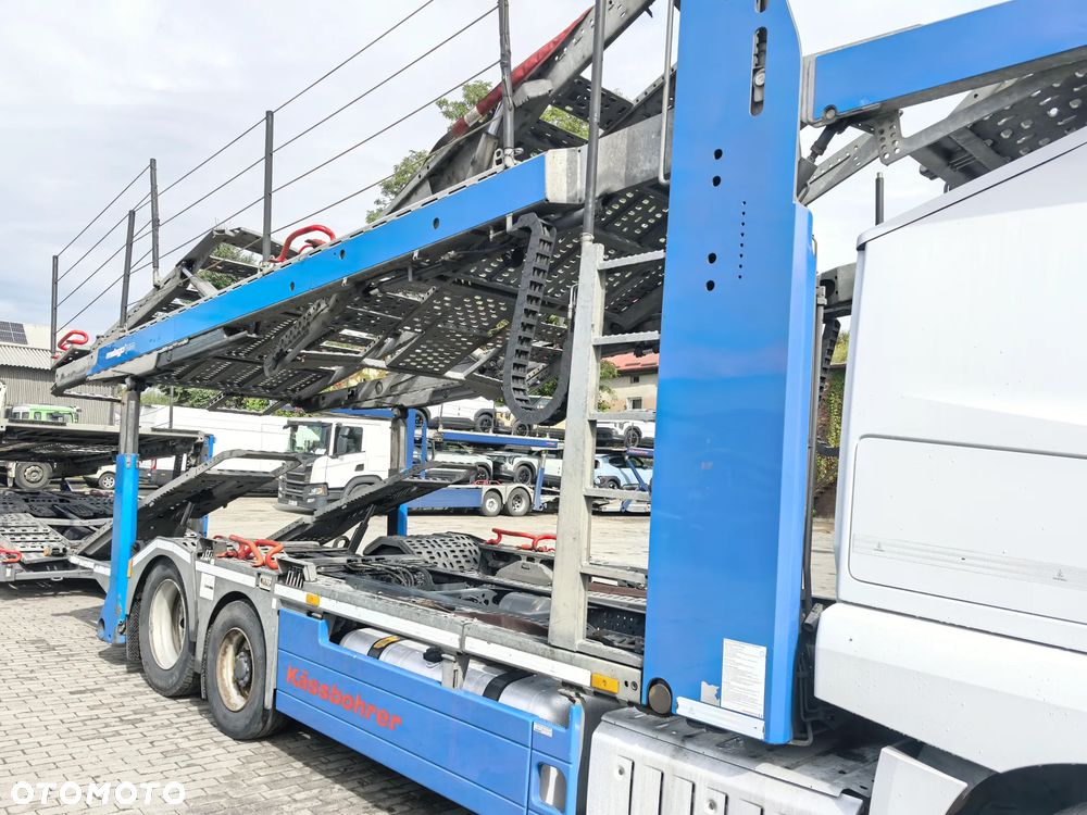 Mercedes-Benz Actros - 11