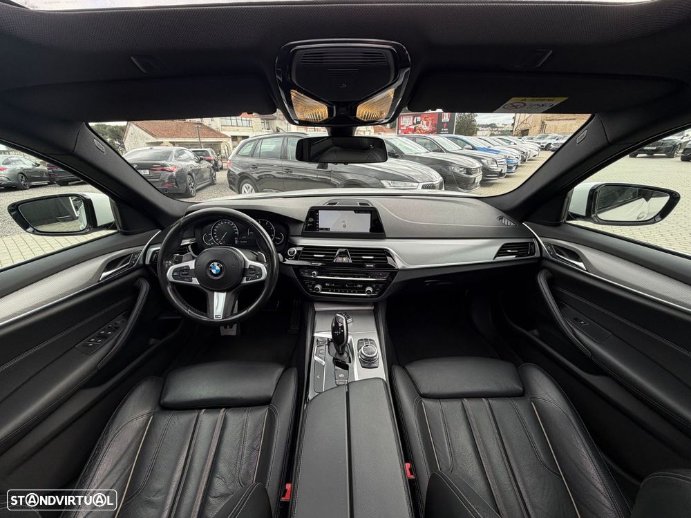 BMW 520 d Pack Desportivo M Auto - 19