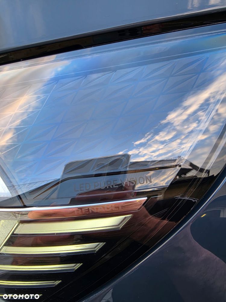 Renault Captur - 24