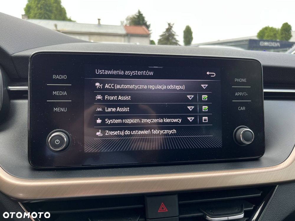 Skoda Kamiq 1.0 TSI Style DSG - 19