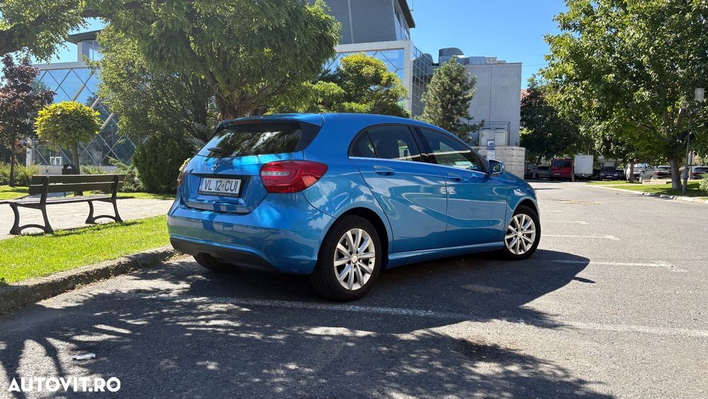 Mercedes-Benz A 180 CDI BlueEfficiency Urban - 3