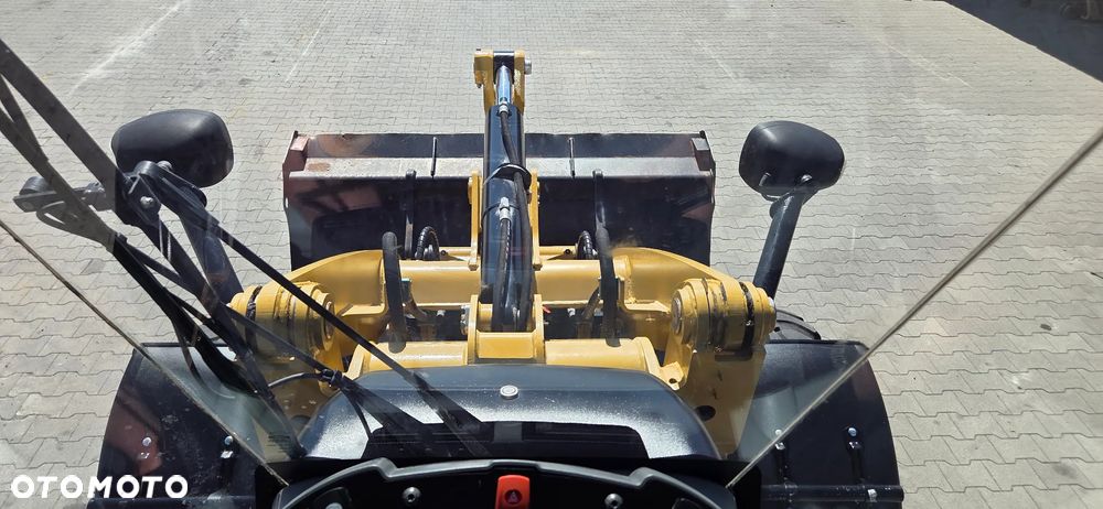 Caterpillar <<Caterpillar 908H, 2008r,opony 90%, zadbana, z Niemiec!>> - 13