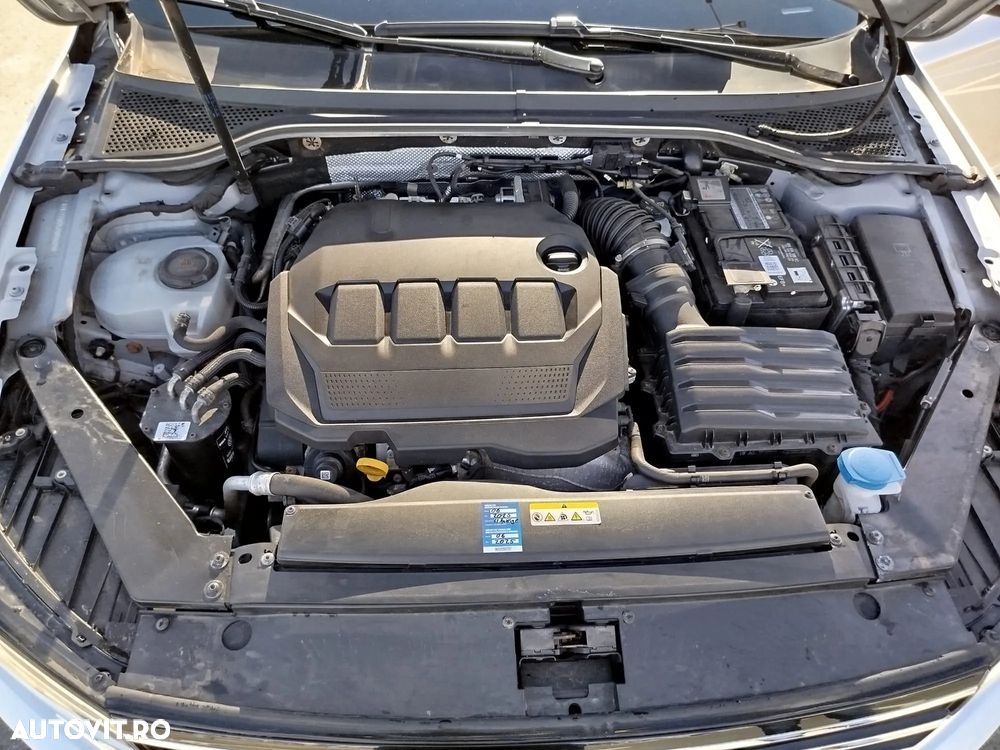 Volkswagen Passat - 13