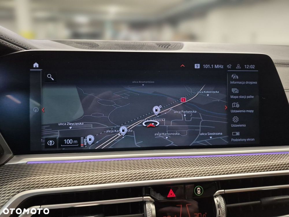 BMW X6 M50i - 27