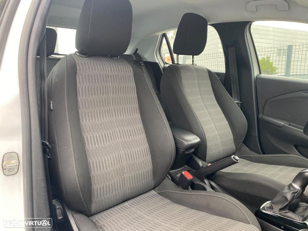 Opel Corsa 1.2 - 9