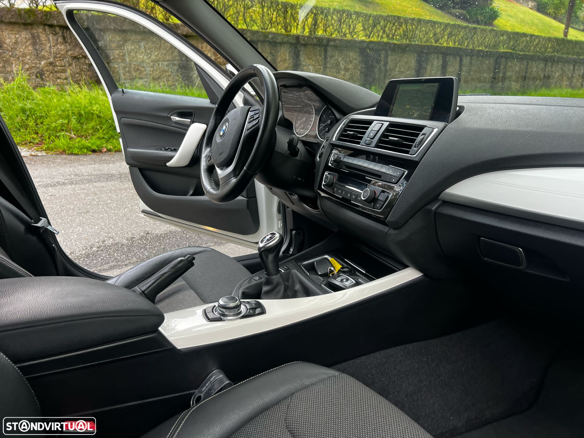 BMW 116 d EDynamics Line Urban - 4