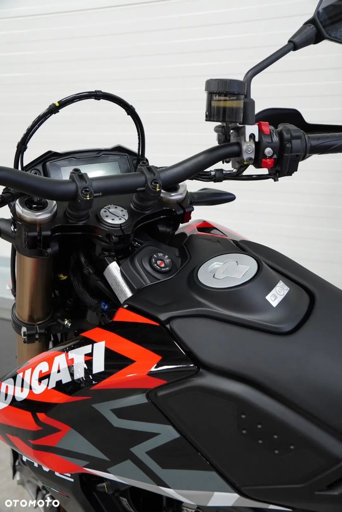 Ducati Hypermotard - 8