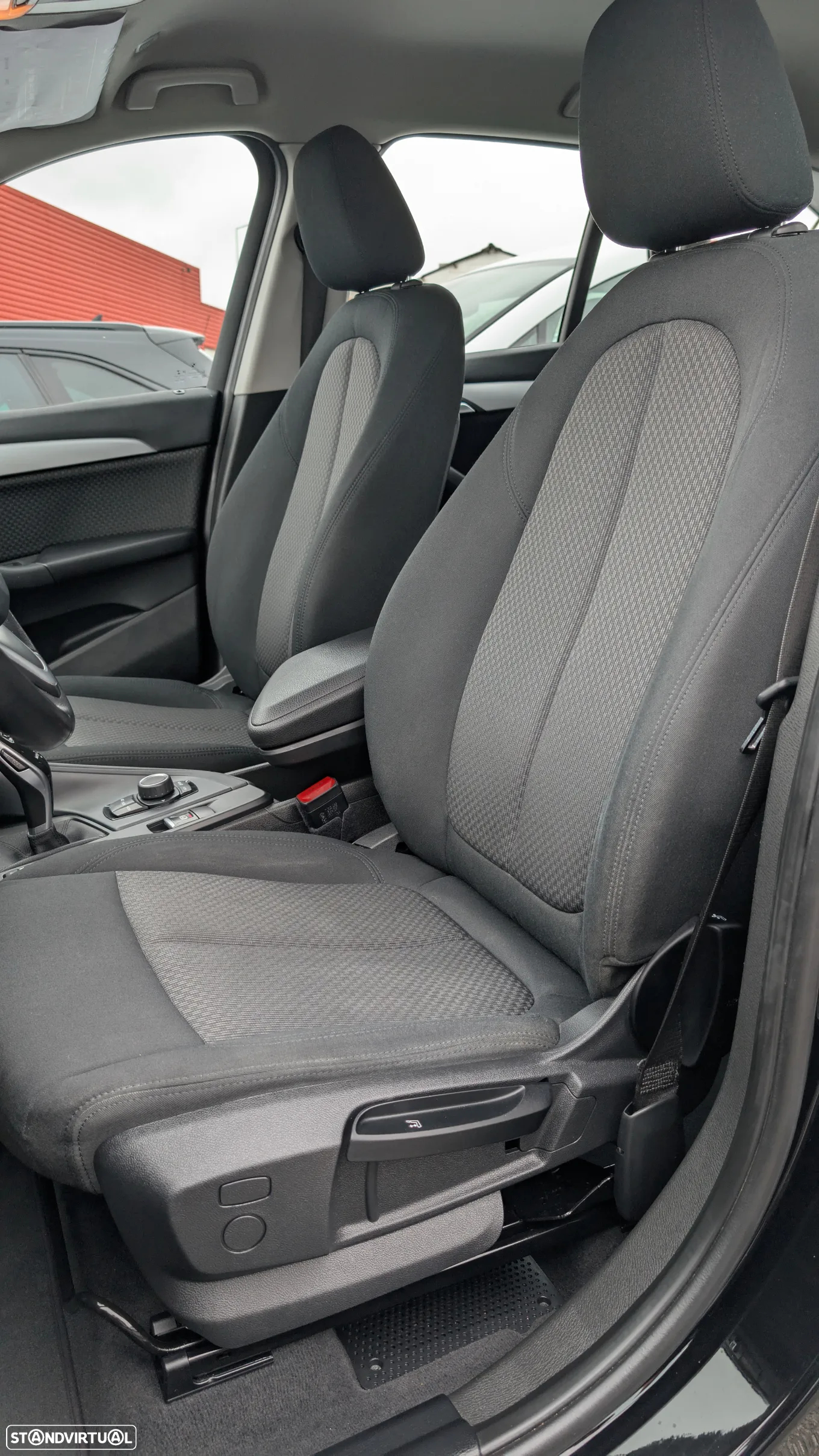 BMW X1 16 d sDrive Auto - 16