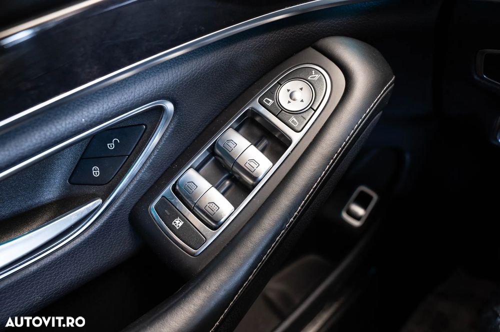 Mercedes-Benz S 560 L 4Matic 9G-TRONIC - 26