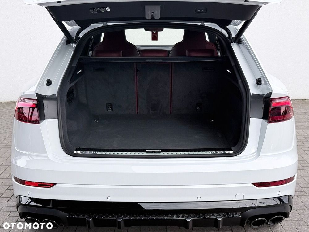 Audi SQ8 - 15