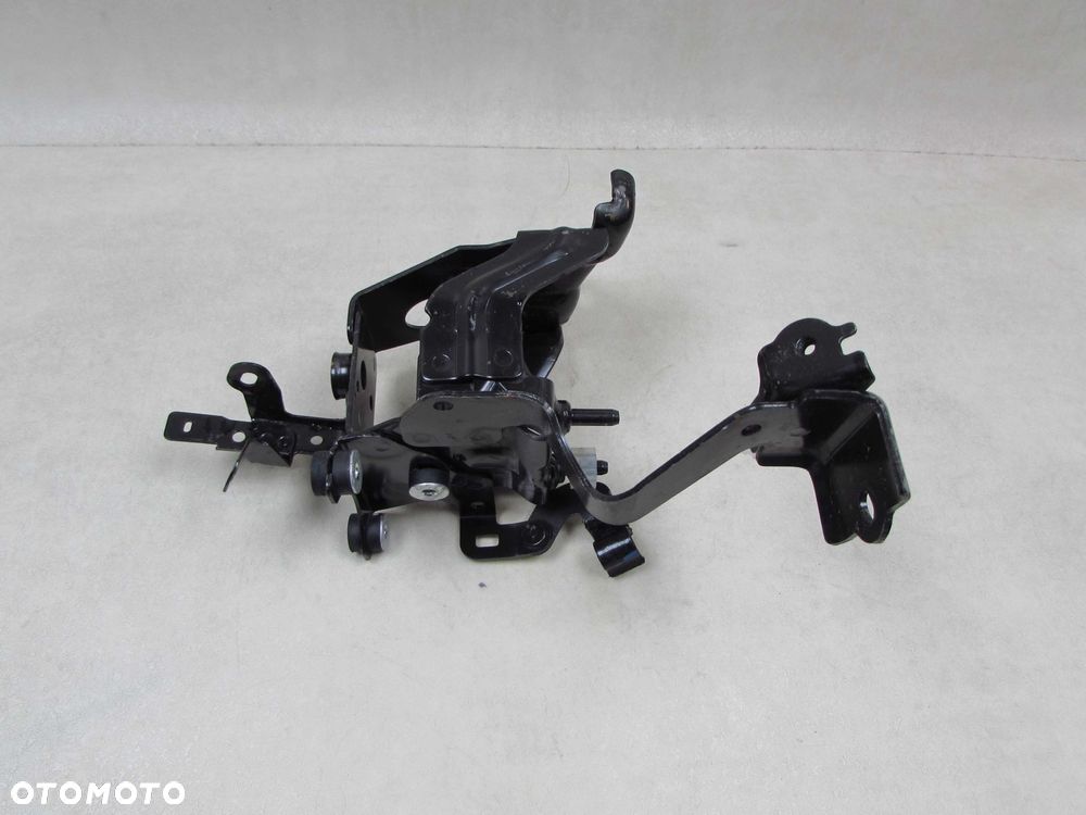 TOYOTA COROLLA E21 XII 19-23 WSPORNIK LAPA MOCOWANIE POMPY ABS - 2