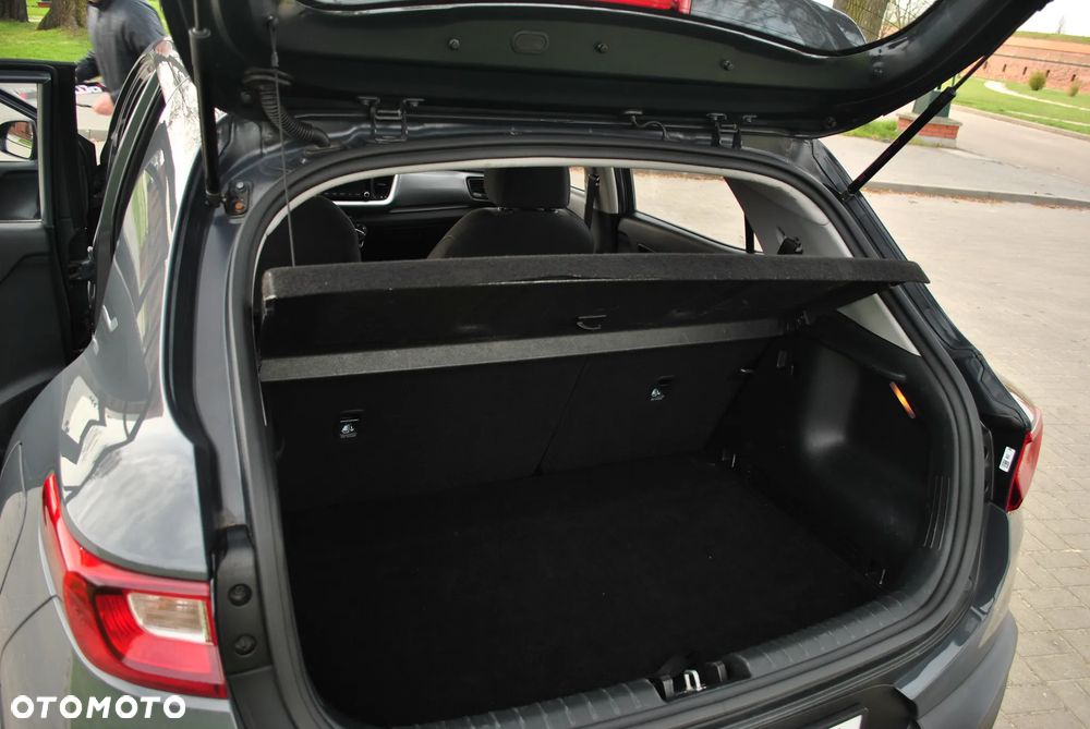 Kia Stonic 1.2 L - 11