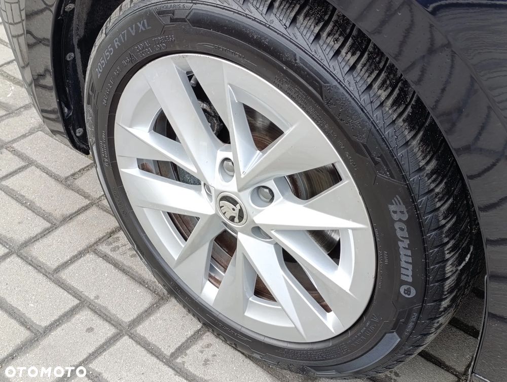 Skoda Octavia 1.5 TSI ACT Ambition - 9