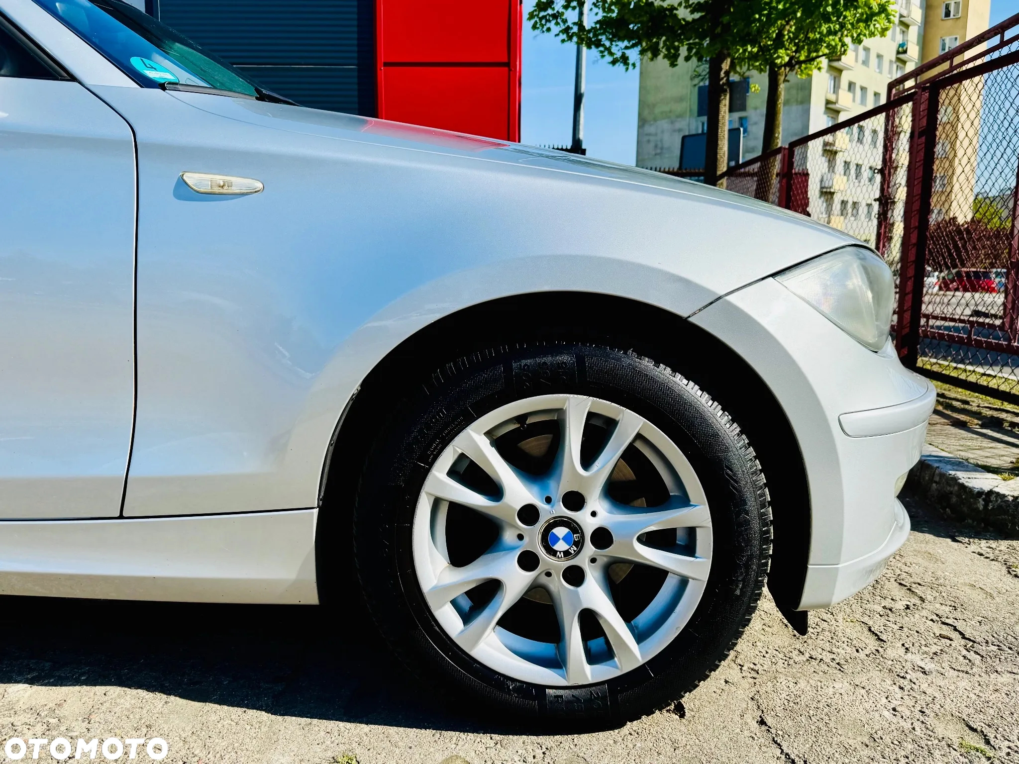 BMW Seria 1 116i - 8