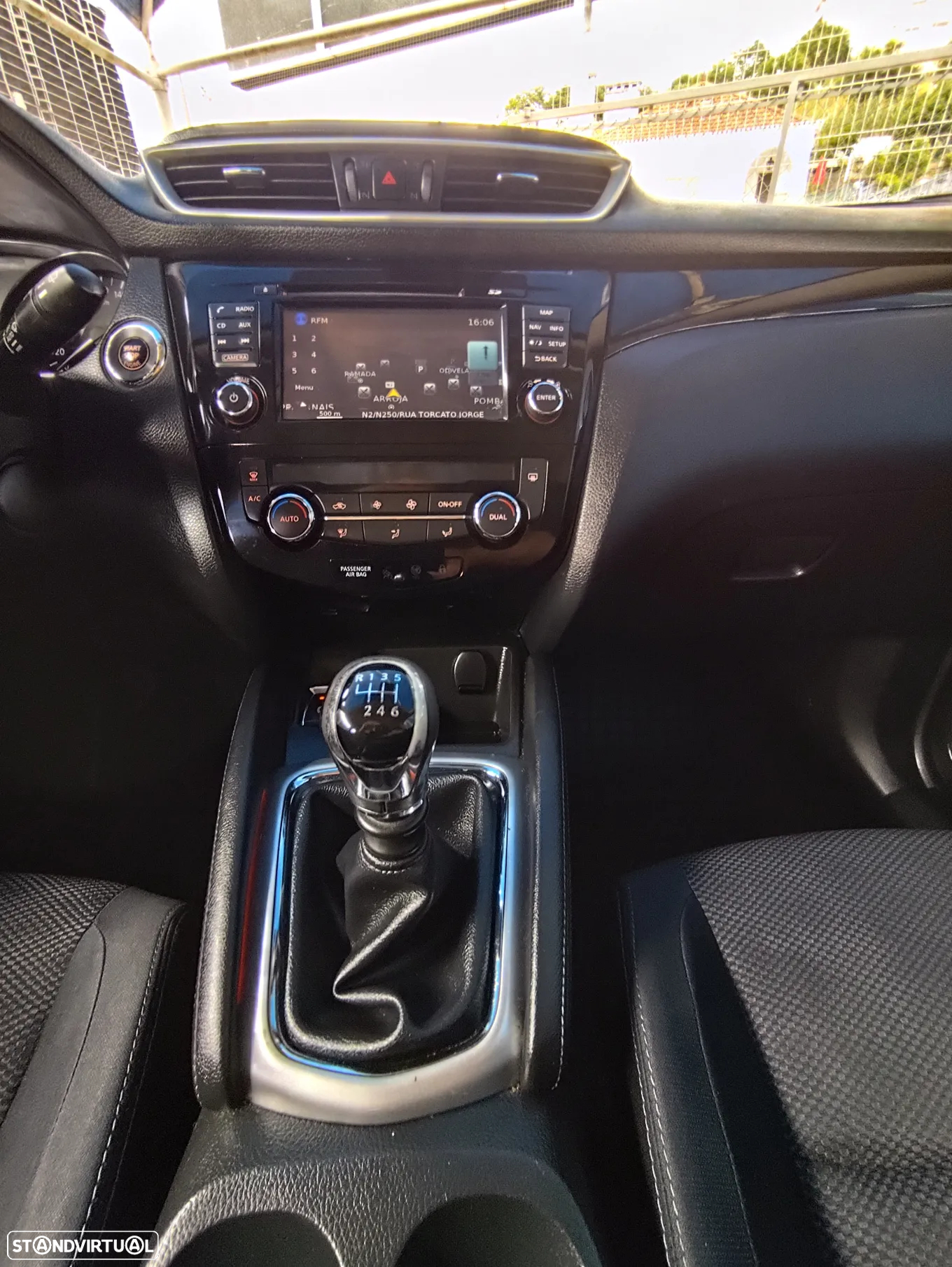 Nissan Qashqai 1.6 dCi Tekna Premium - 27