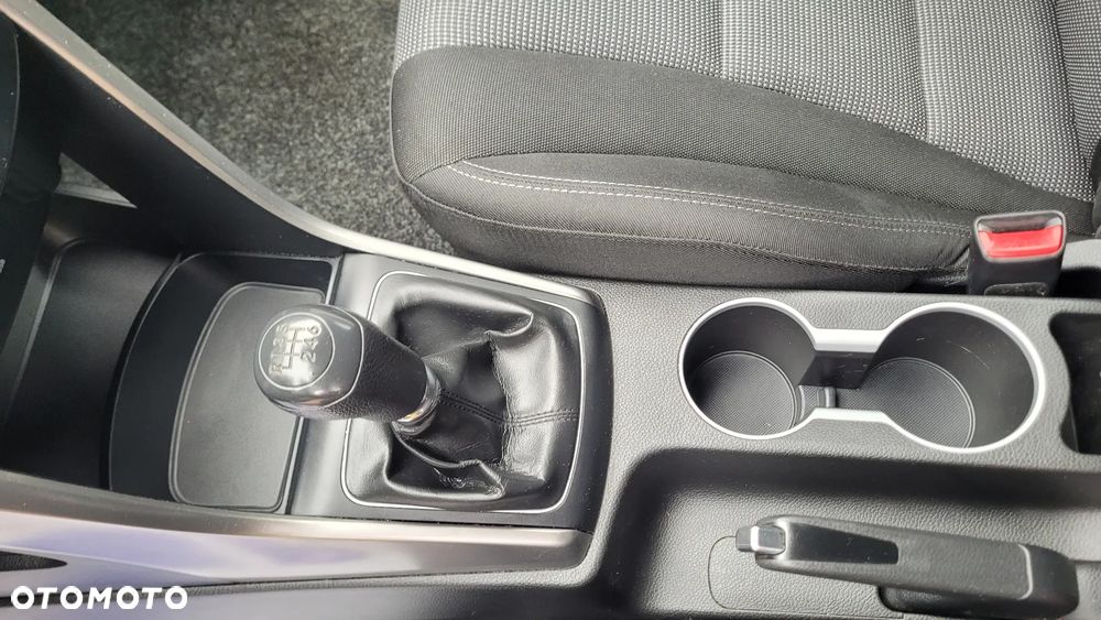 Hyundai i30 i30cw 1.6 CRDi Intro Edition - 28