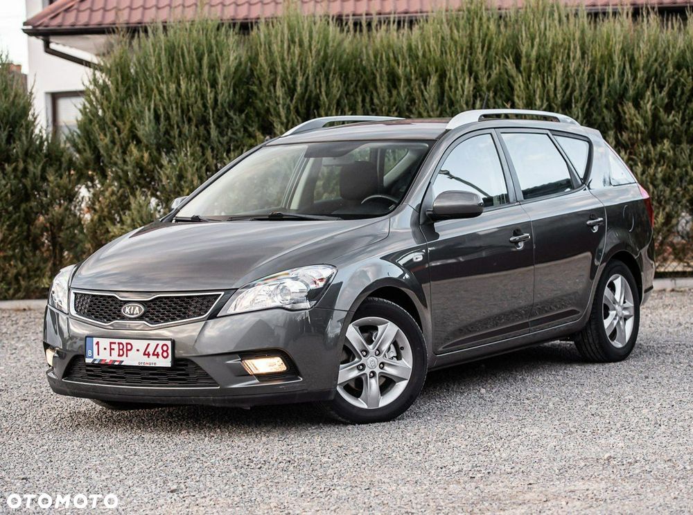 Kia Ceed - 6