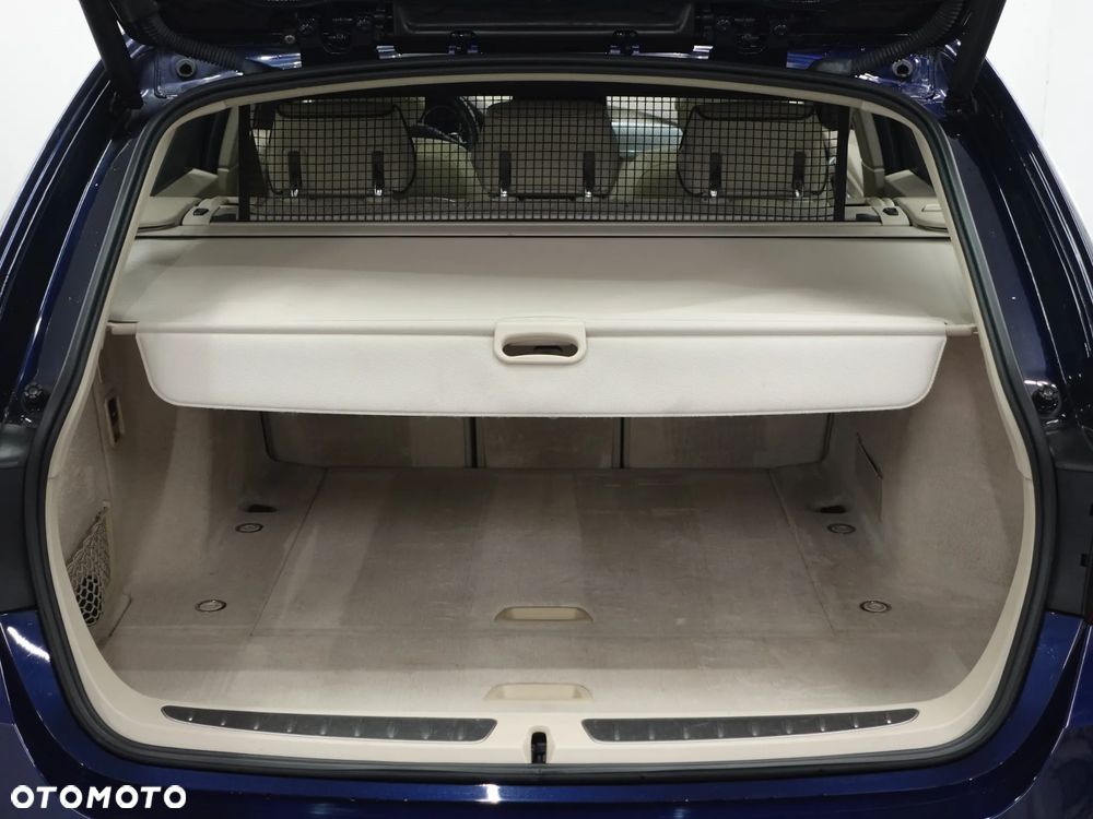 BMW Seria 3 - 24