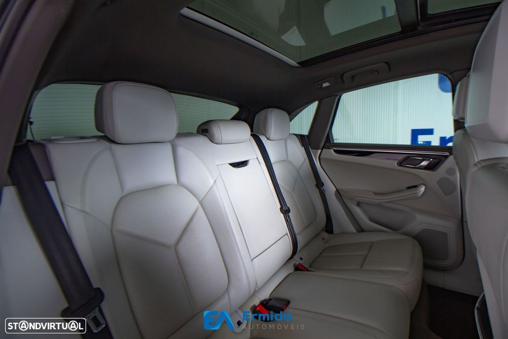 Porsche Macan S All Weather - 25
