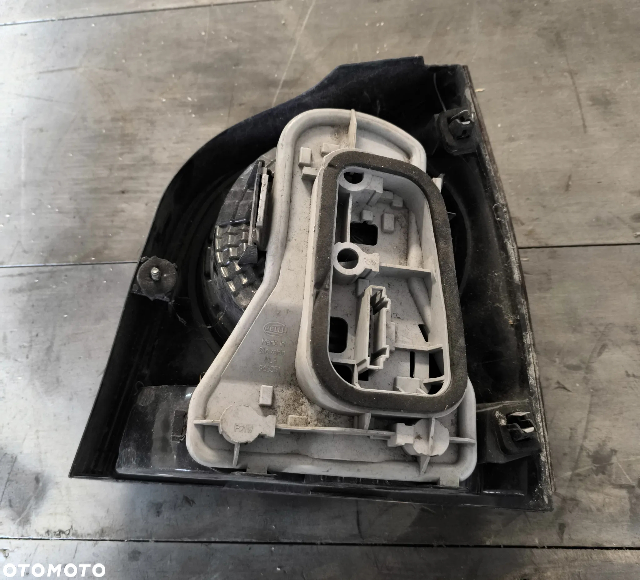lampa lewy tył VW polo IV 9N. - 3