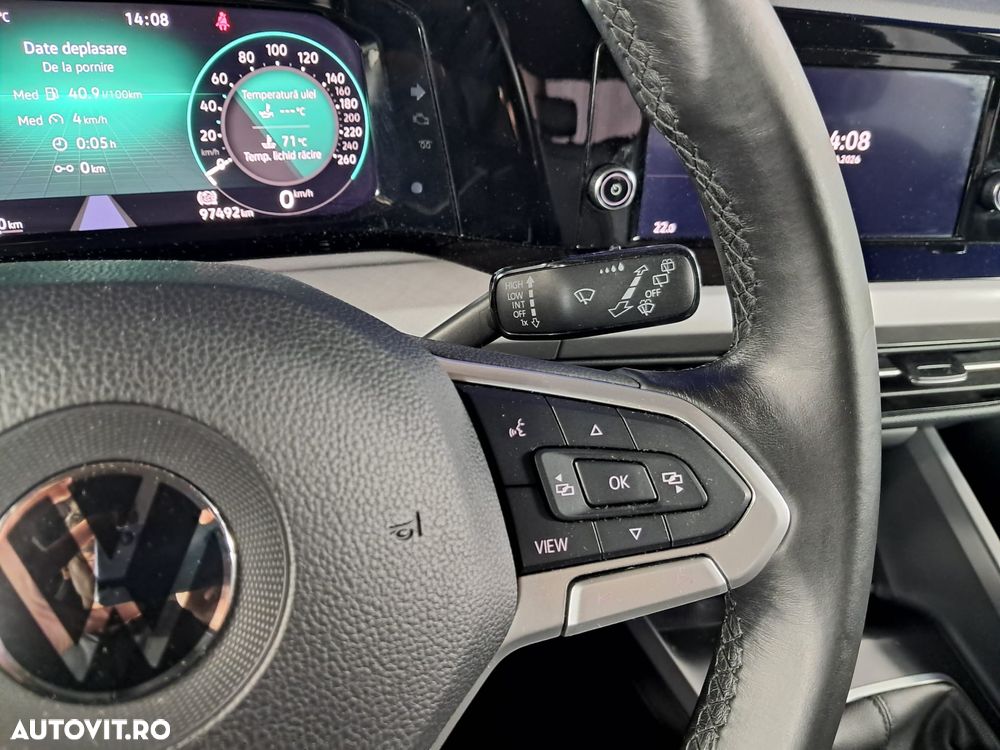 Volkswagen Golf 1.5 TSI ACT Life - 15