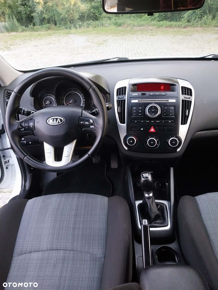 Kia Ceed 1.6 Crdi Comfort - 25