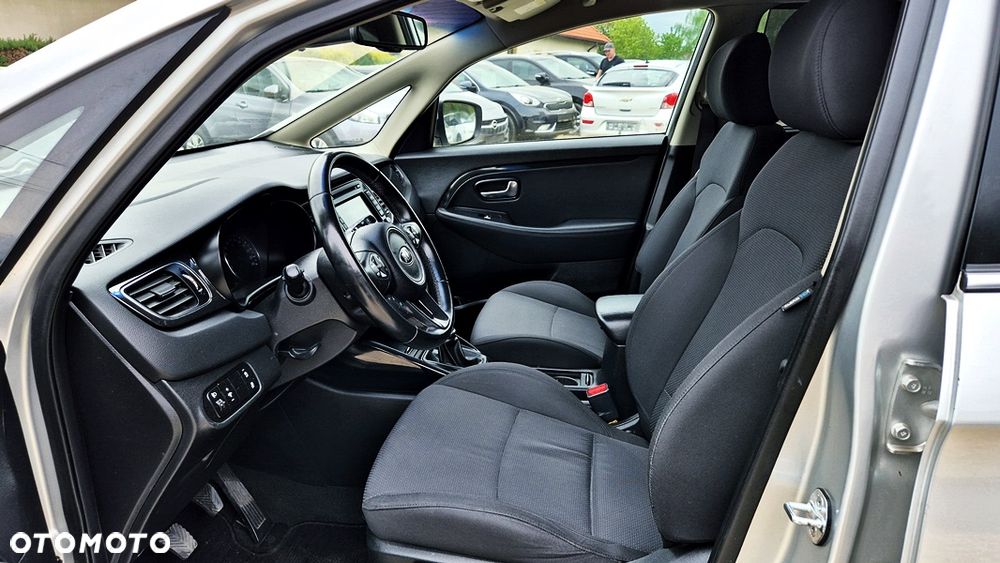 Kia Carens 1.6 GDI Business Line 7os EU6 - 29