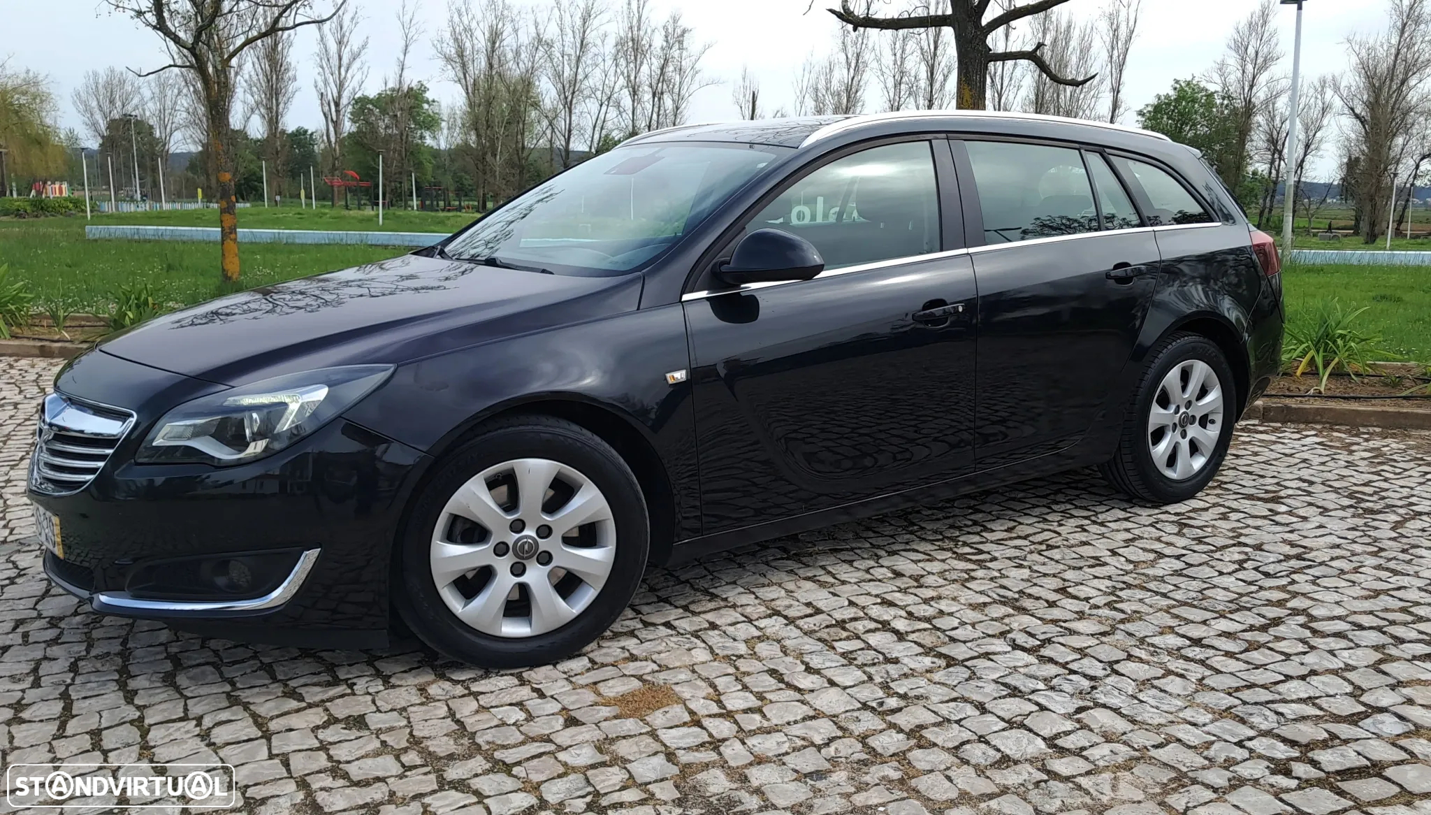 Opel Insignia Sports Tourer 2.0 CDTi Executive S/S - 3
