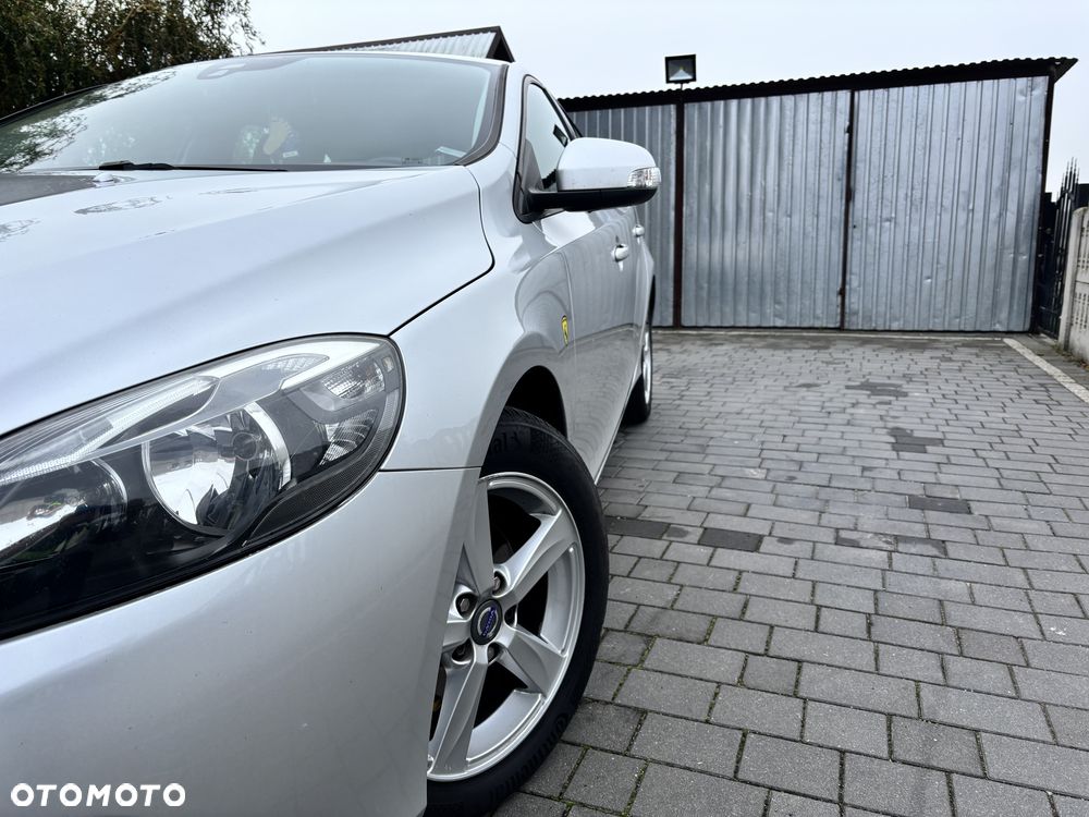 Volvo V40 - 9