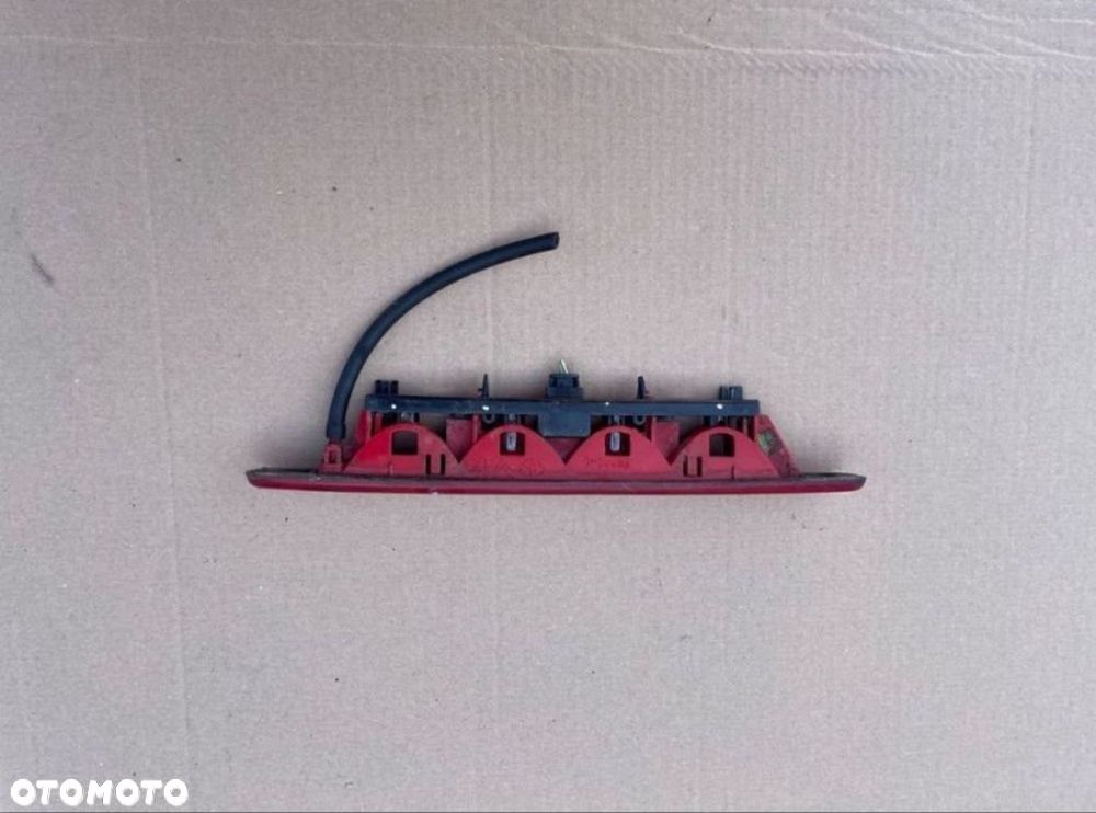Trzecie światło stop citroen c1 peugeot 107 toyota aygo - 1