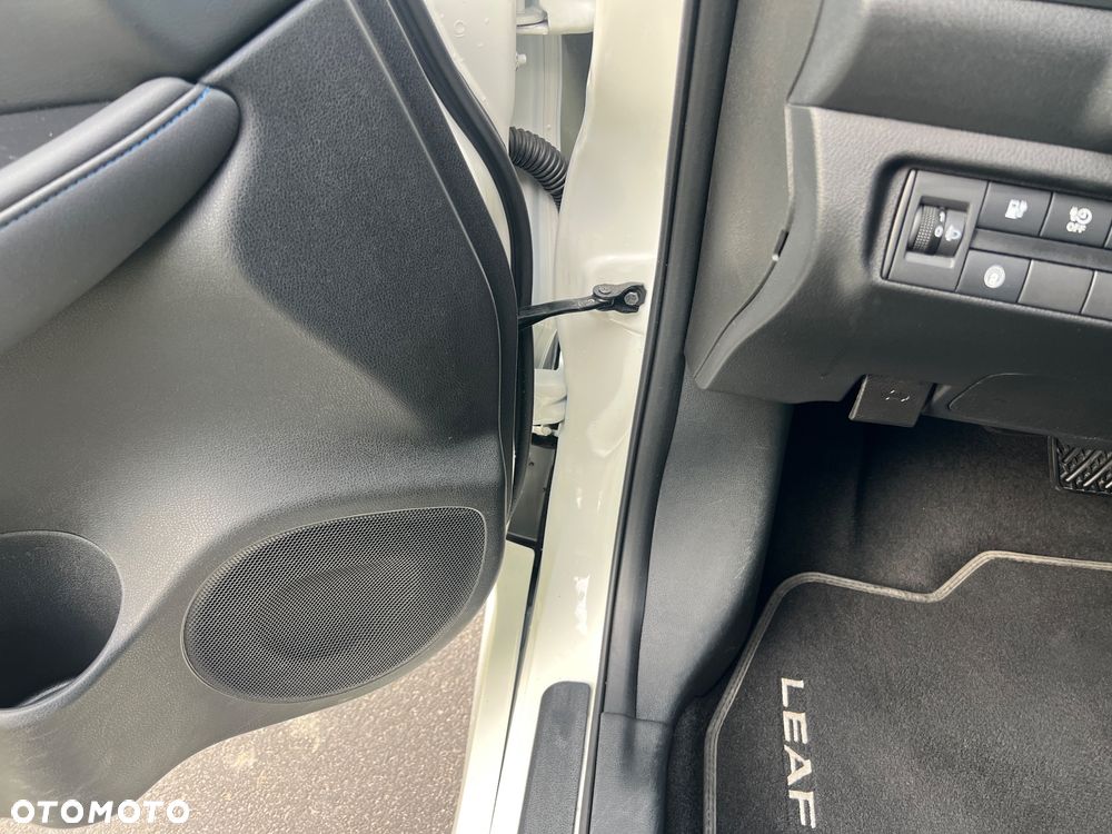 Nissan Leaf 62 kWh e+ N-Connecta - 13