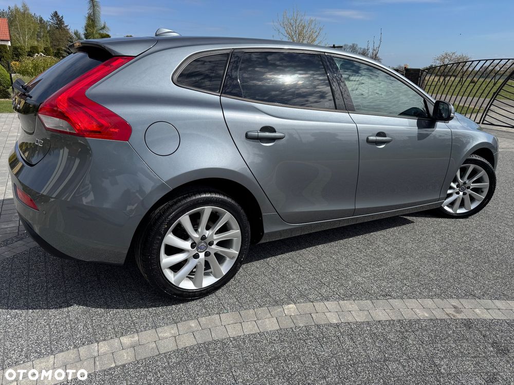 Volvo V40 D2 Summum - 7