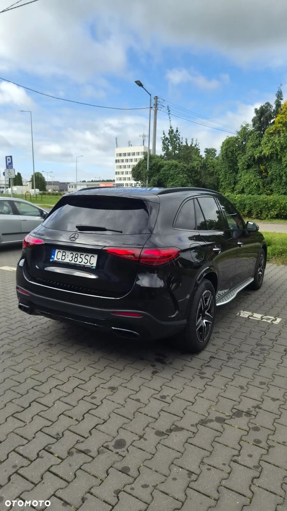 Mercedes-Benz GLC 220 d mHEV 4-Matic AMG Line - 4