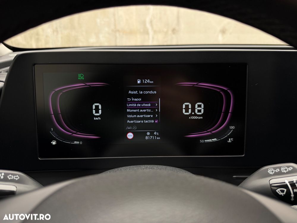 Kia Sportage 1.6 DSL MHEV 6MT HP 4x2 Style - 27