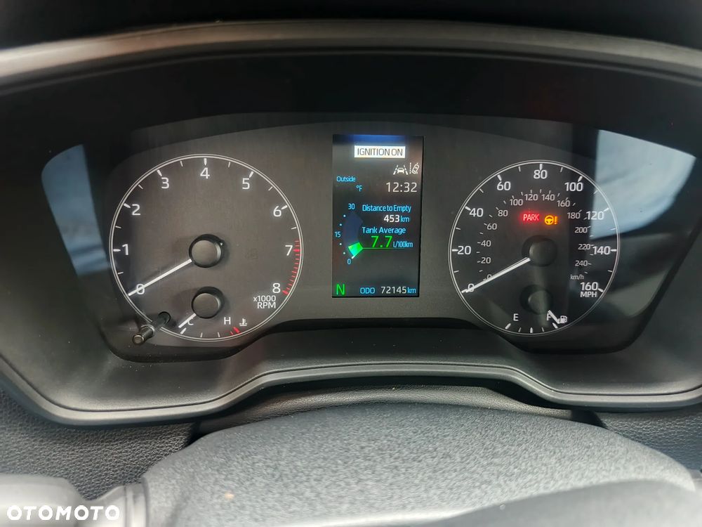 Toyota Corolla Cross - 12