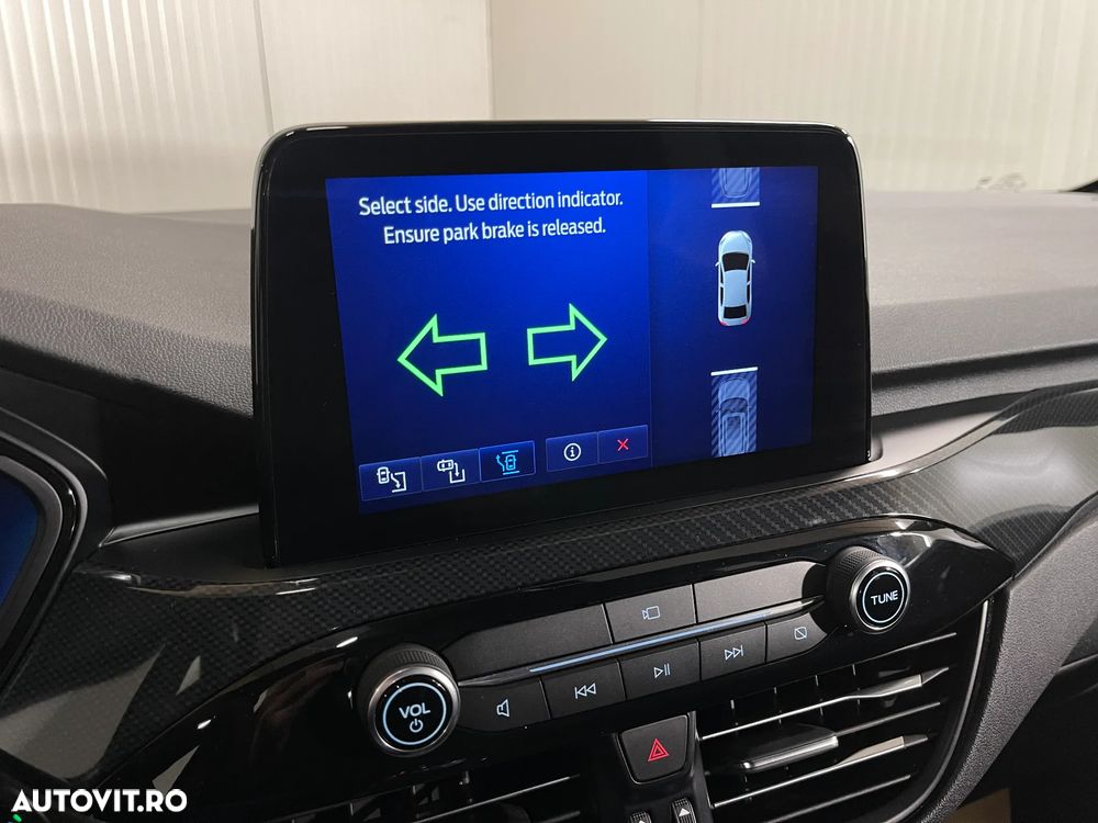 Ford Kuga 2.5 Duratec PHEV ST-LINE - 15