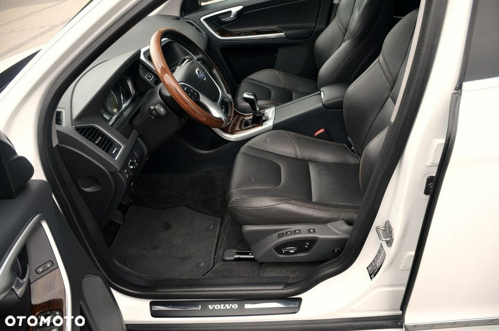 Volvo XC 60 - 13