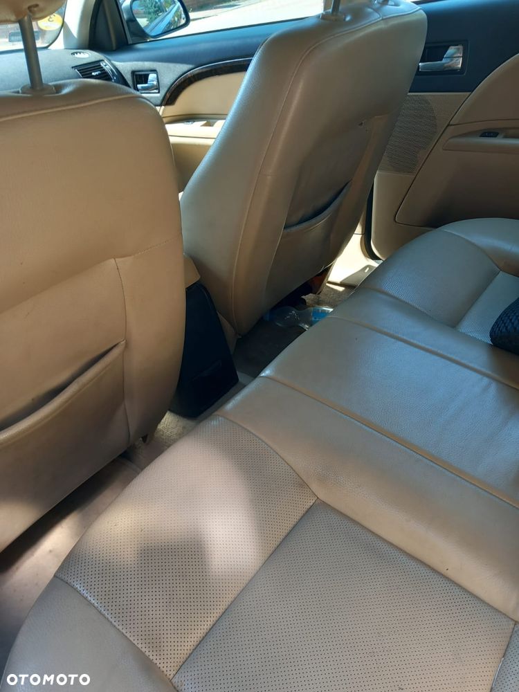 Ford Mondeo 2.0 TDCI Ghia - 6