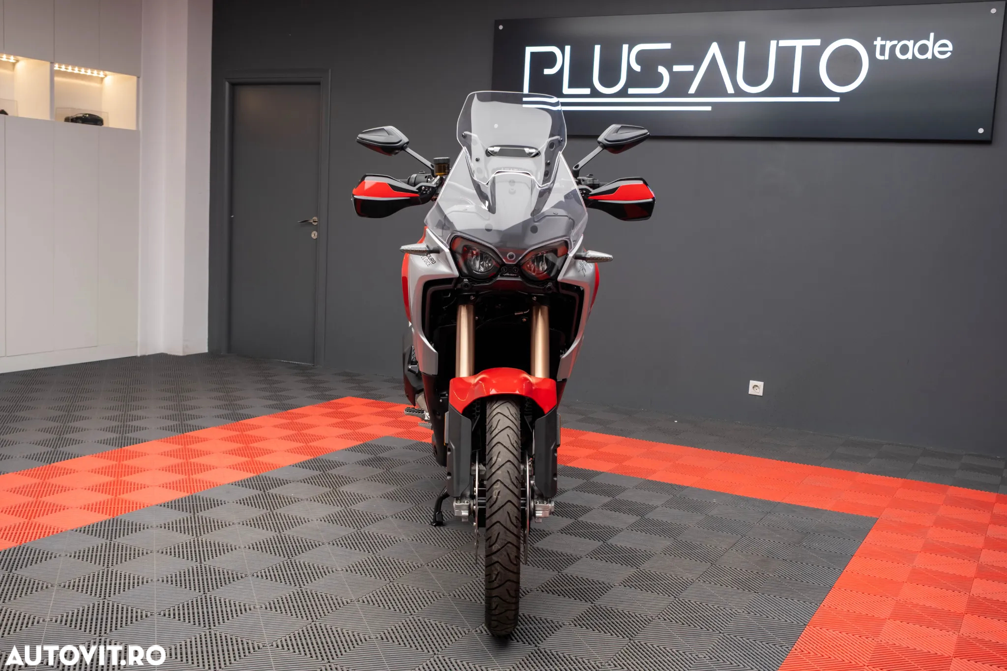 MV AGUSTA Enduro Veloce EAS - 4