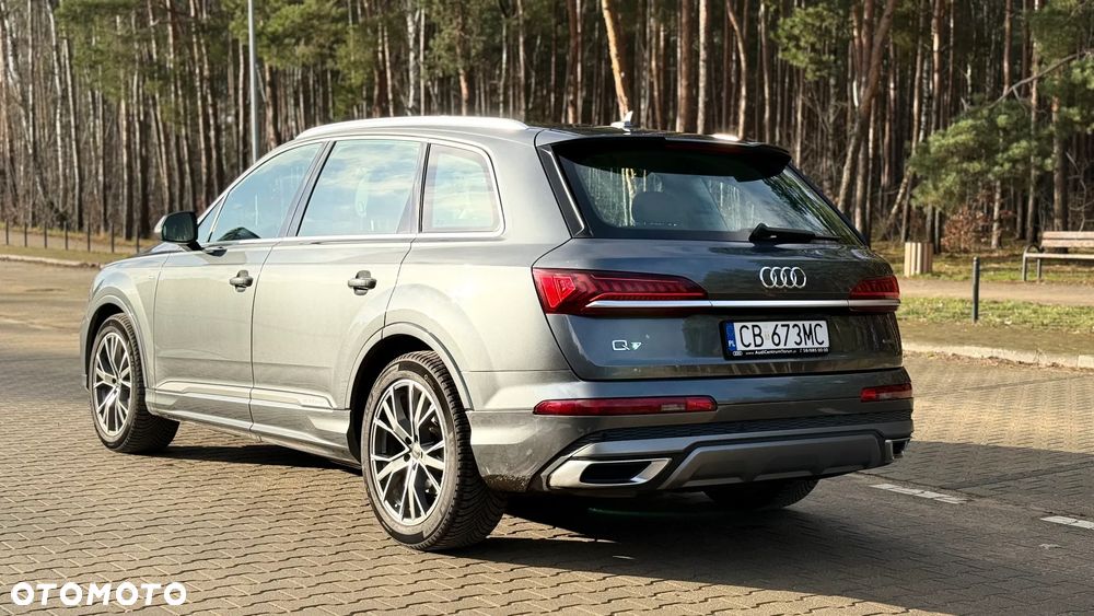 Audi Q7 - 8