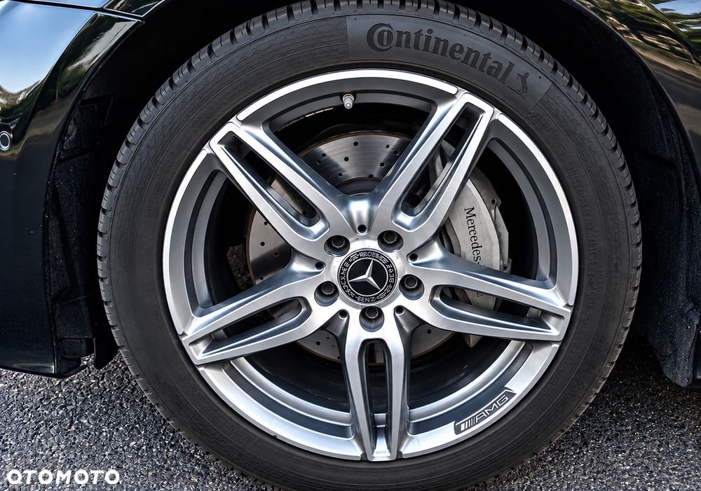 Mercedes-Benz Klasa E 220 d 4-Matic 9G-TRONIC - 8