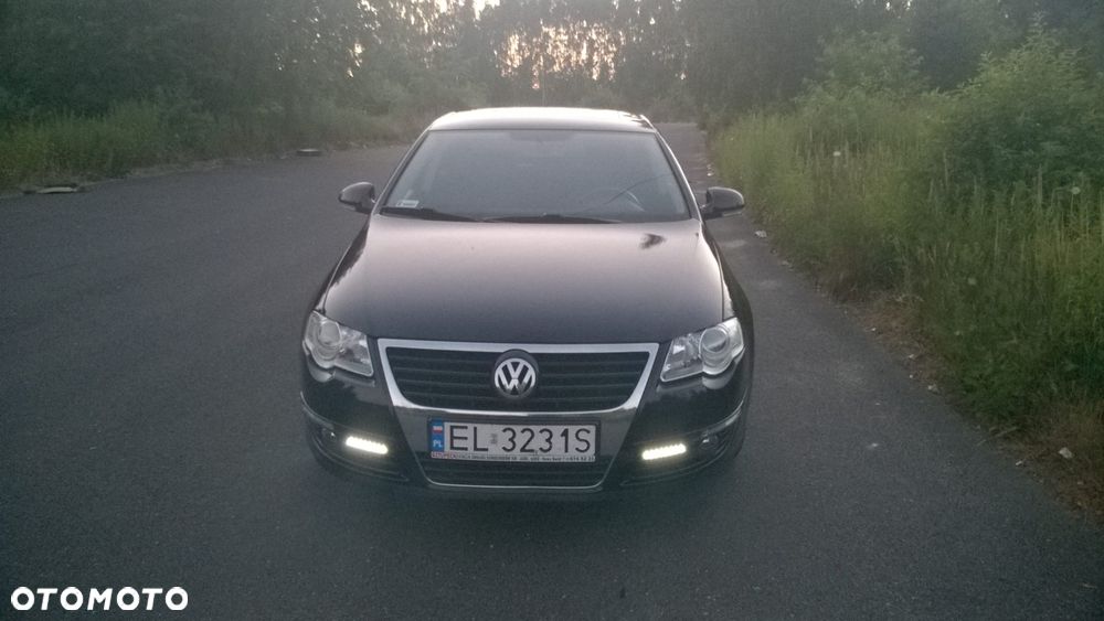 Volkswagen Passat 2.0 TDI Comfortline - 3