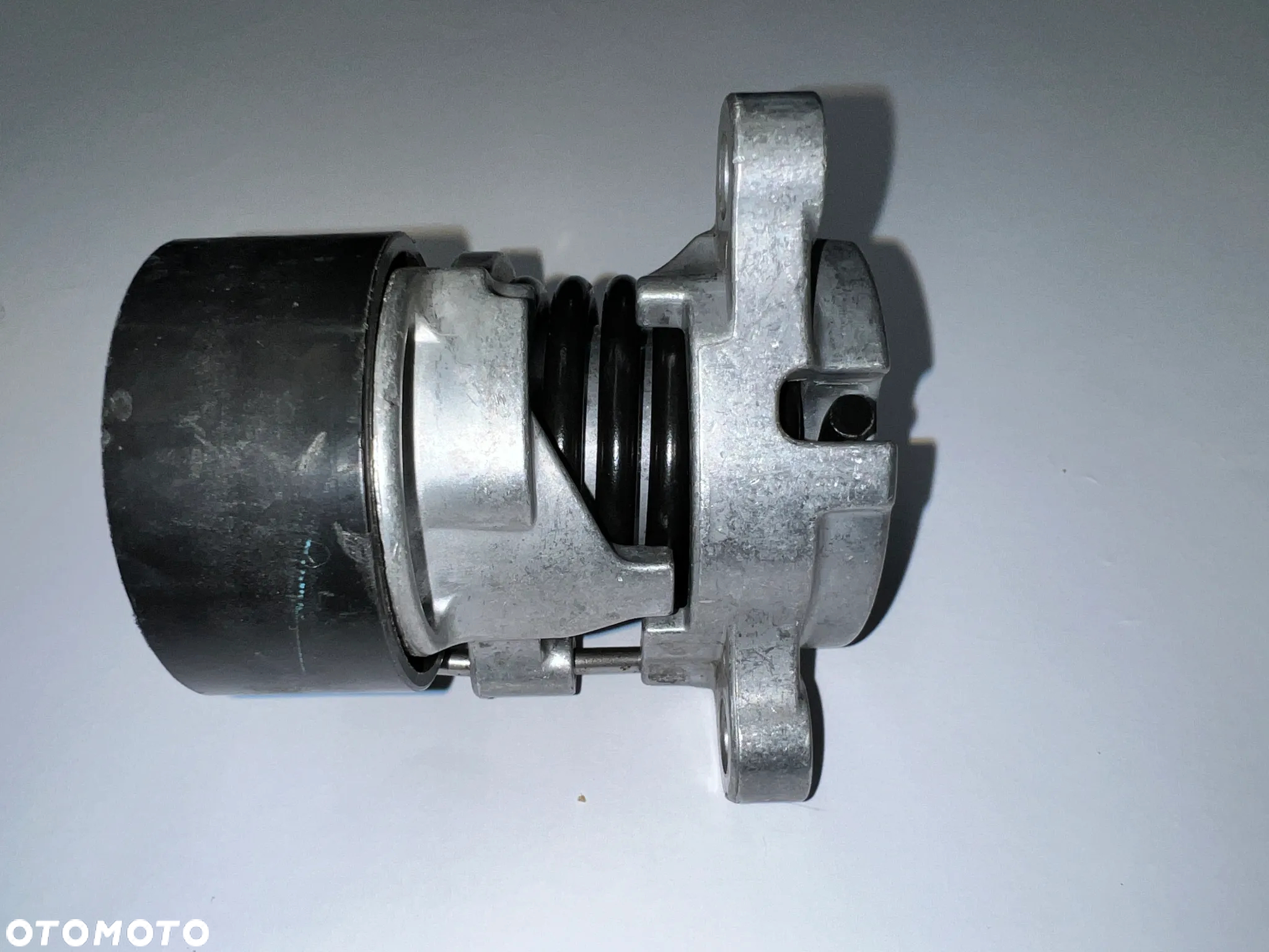 Mercedes Benz C,E,Sprinter 2,2CDi napinacz paska A6512002470 A6512001370 A6512001770nowy - 2