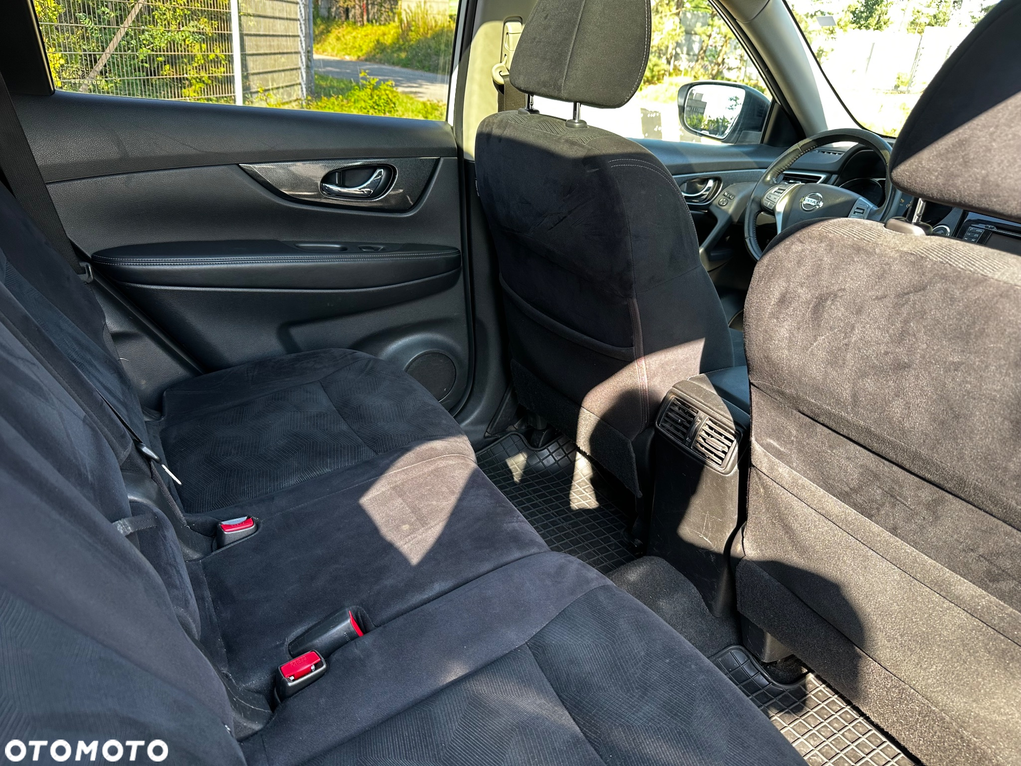 Nissan X-Trail - 15