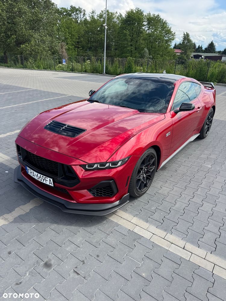 Ford Mustang - 24